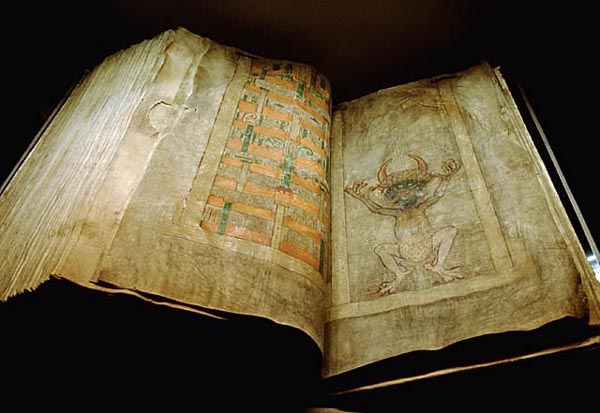 Maketa Ďáblovy bible - Codex Gigas v Jevíčku
