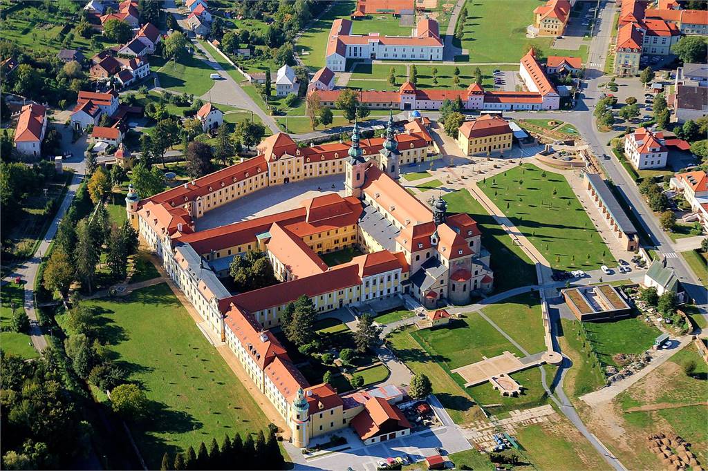 Akce je zrušena. Buchlovice - Velehrad