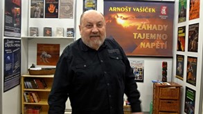 Lovec záhad